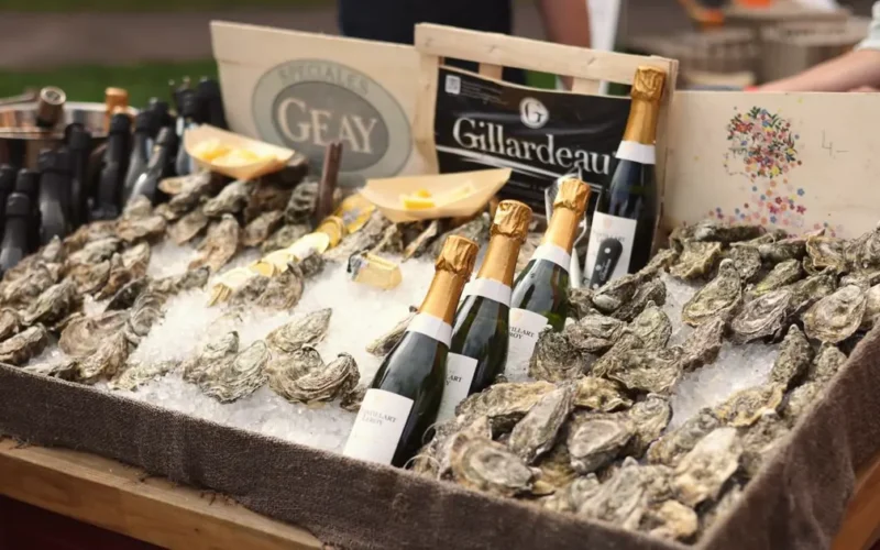 Muscadet: de bescheiden witte wijn die bij oesters niet te verslaan is